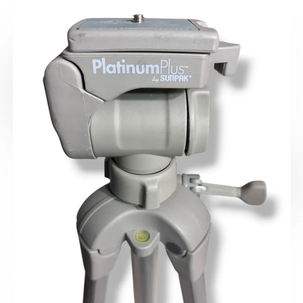 SUNPAK 5800D Tripod with 3-Way Pan/Tilt Head